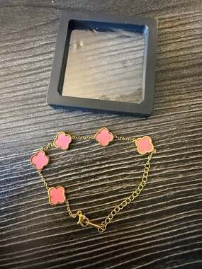 18KGP Gold & Barbie Pink Clover Delicate Chain Bracelet